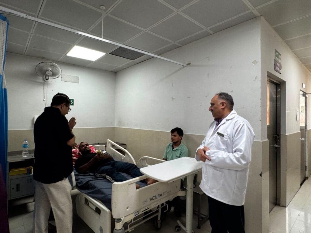 सांसद माला राज्य लक्ष्मी शाह का जन्मदिवस सेवा और संवेदना के साथ मनाया, कोरोनेशन व रायपुर अस्पताल में मरीजों को फल वितरित कर शीघ्र स्वस्थ होने की कामना